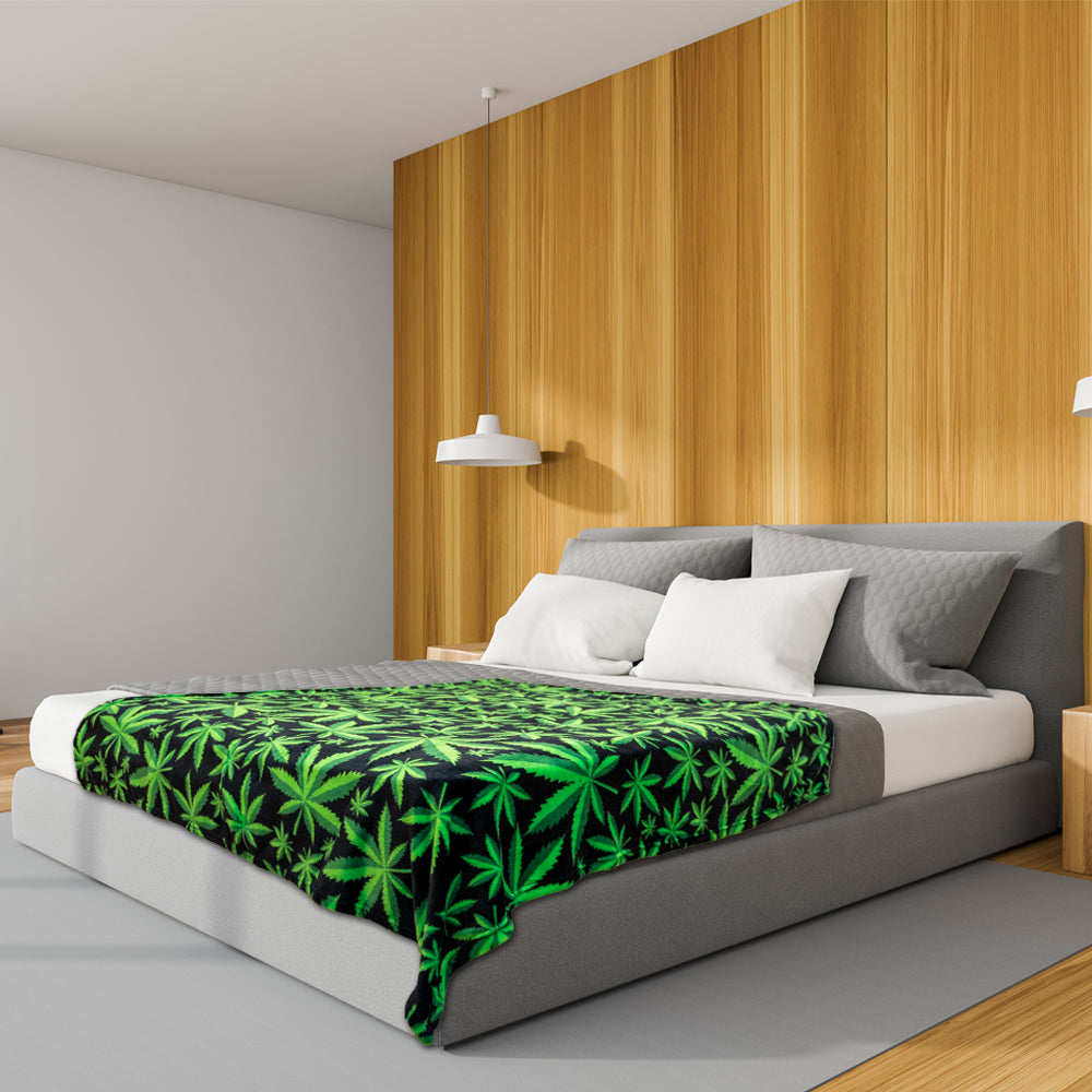 MJ Leaves Soft Plush 50x60in Blanket