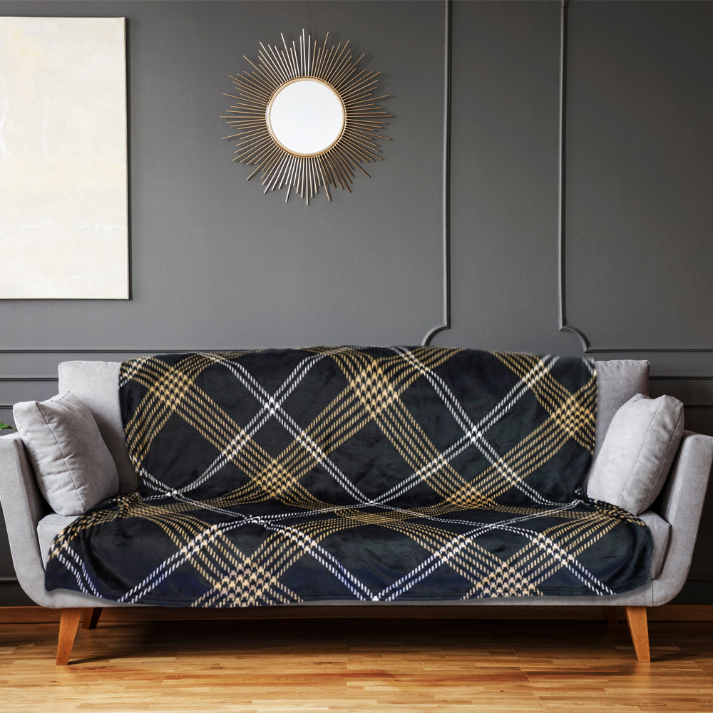 Black & Gold Plaid Soft Plush 50x60in Blanket