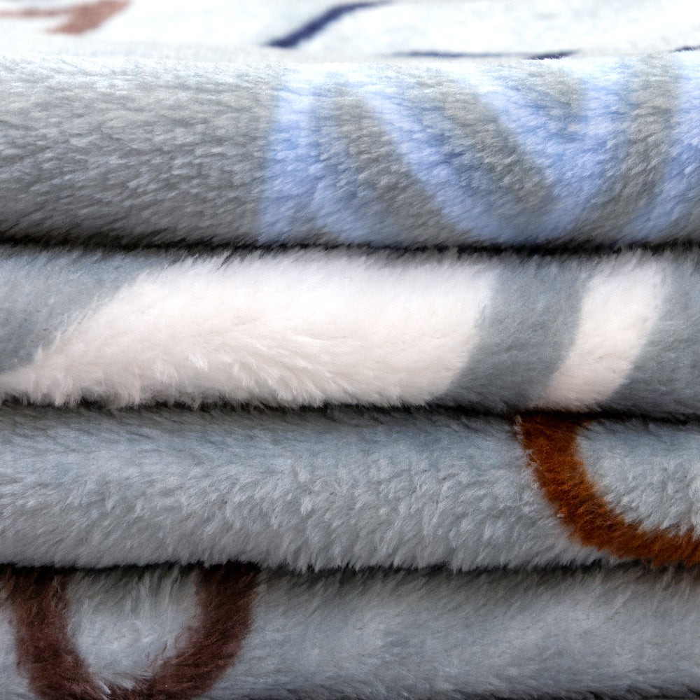 Kitty Paws (Gray) Soft Plush 50x60in Blanket