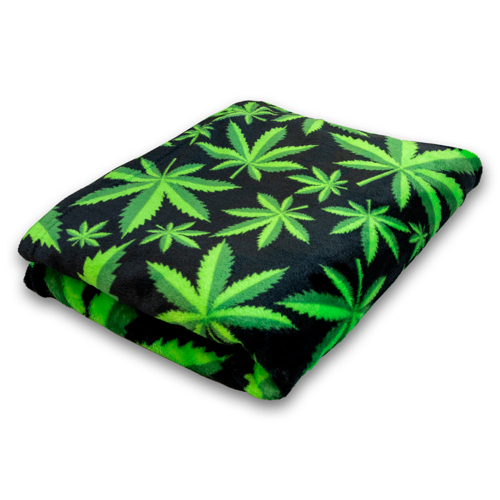 MJ Leaves Soft Plush 50x60in Blanket