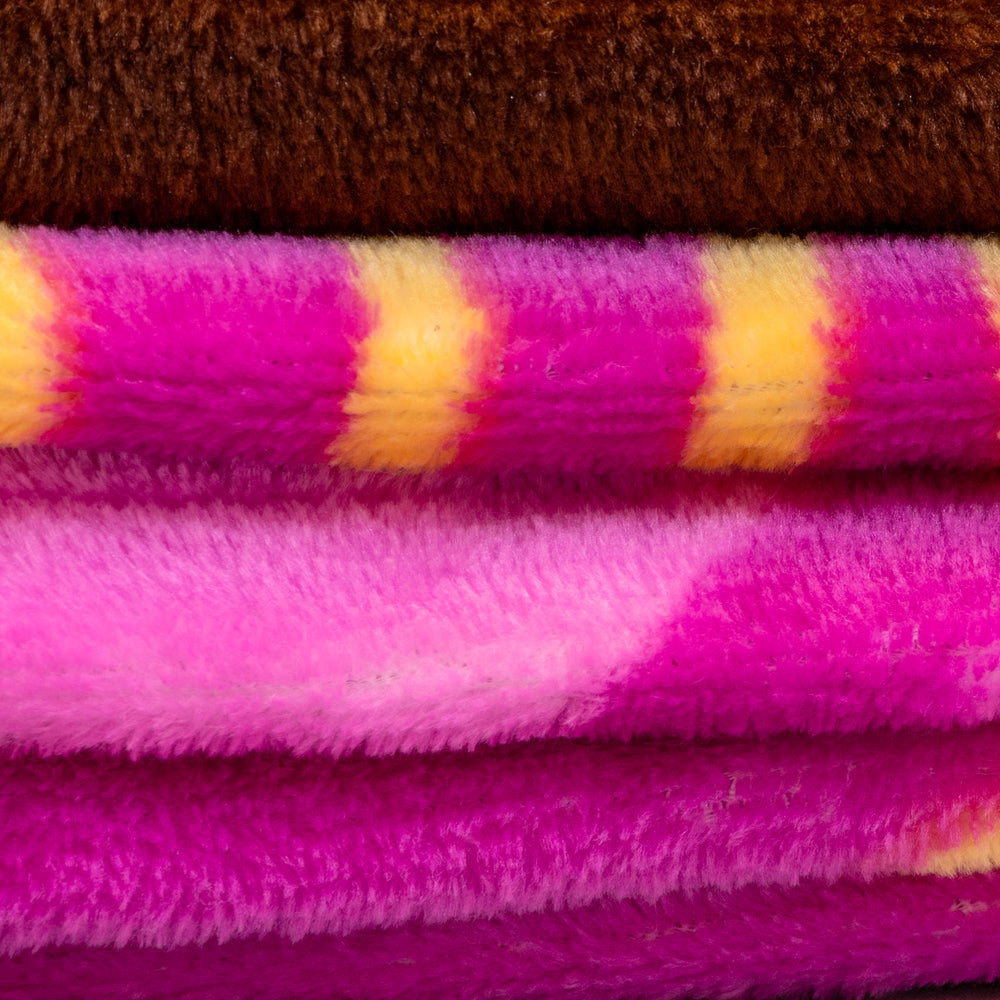 Puppy Paws (Pink) Soft Plush 50x60in Blanket