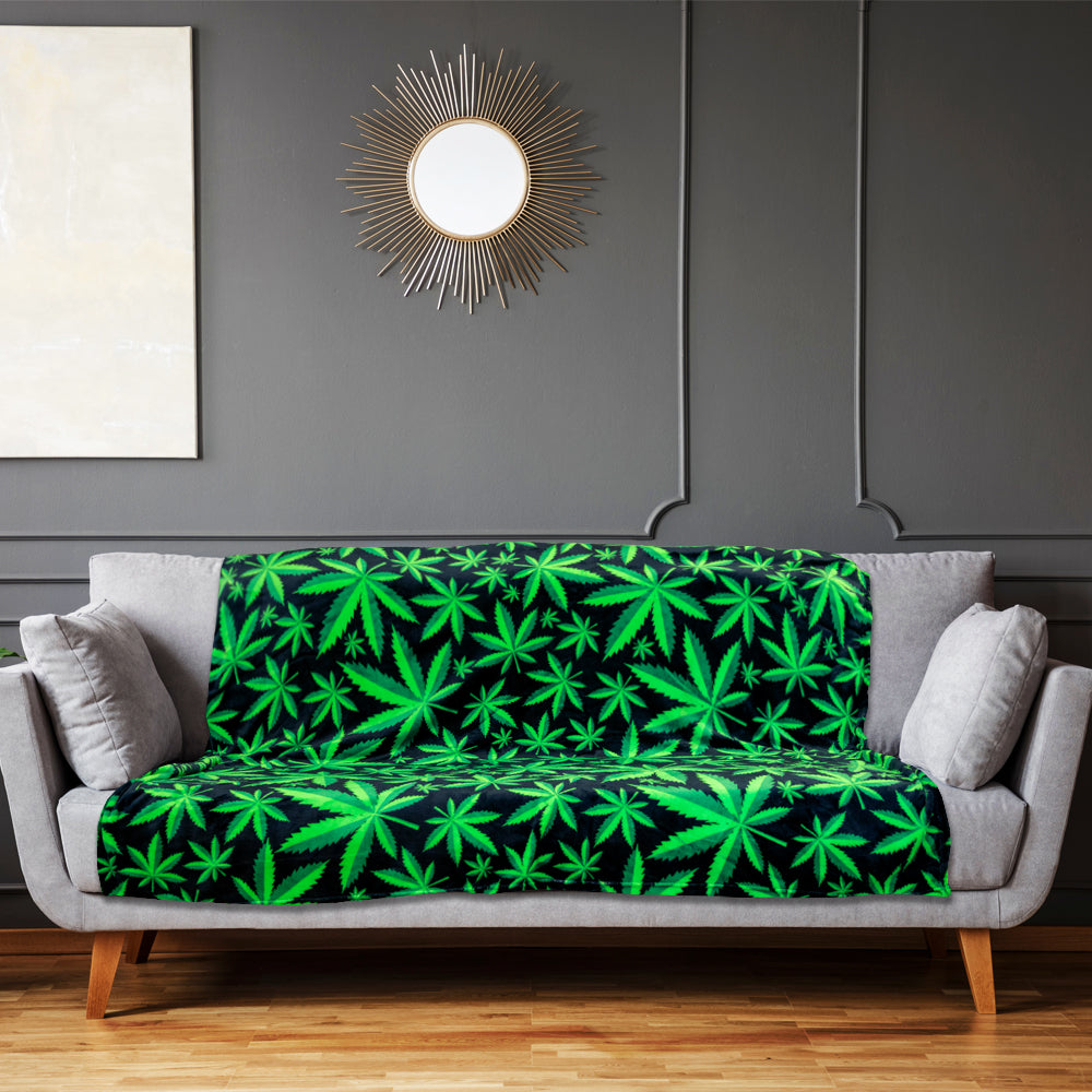 MJ Leaves Soft Plush 50x60in Blanket